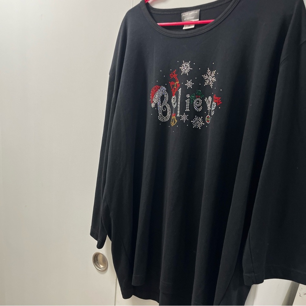 Unite Fashion black top with sequin front, size 3X